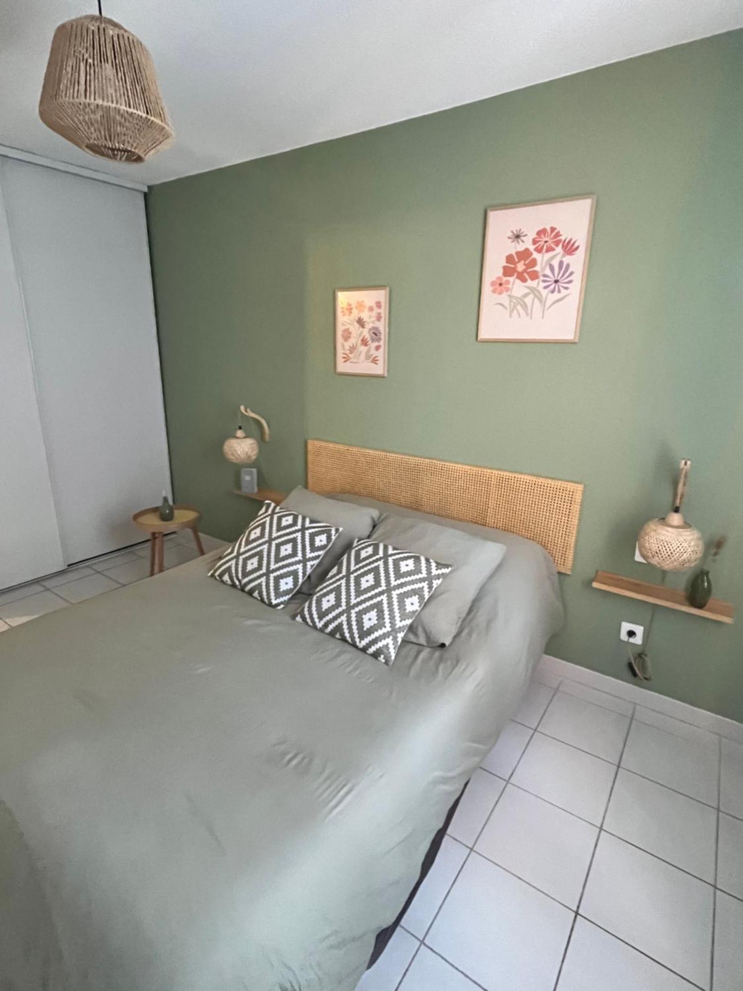 Appartement Les Terrasses Du Port Eksteriør billede